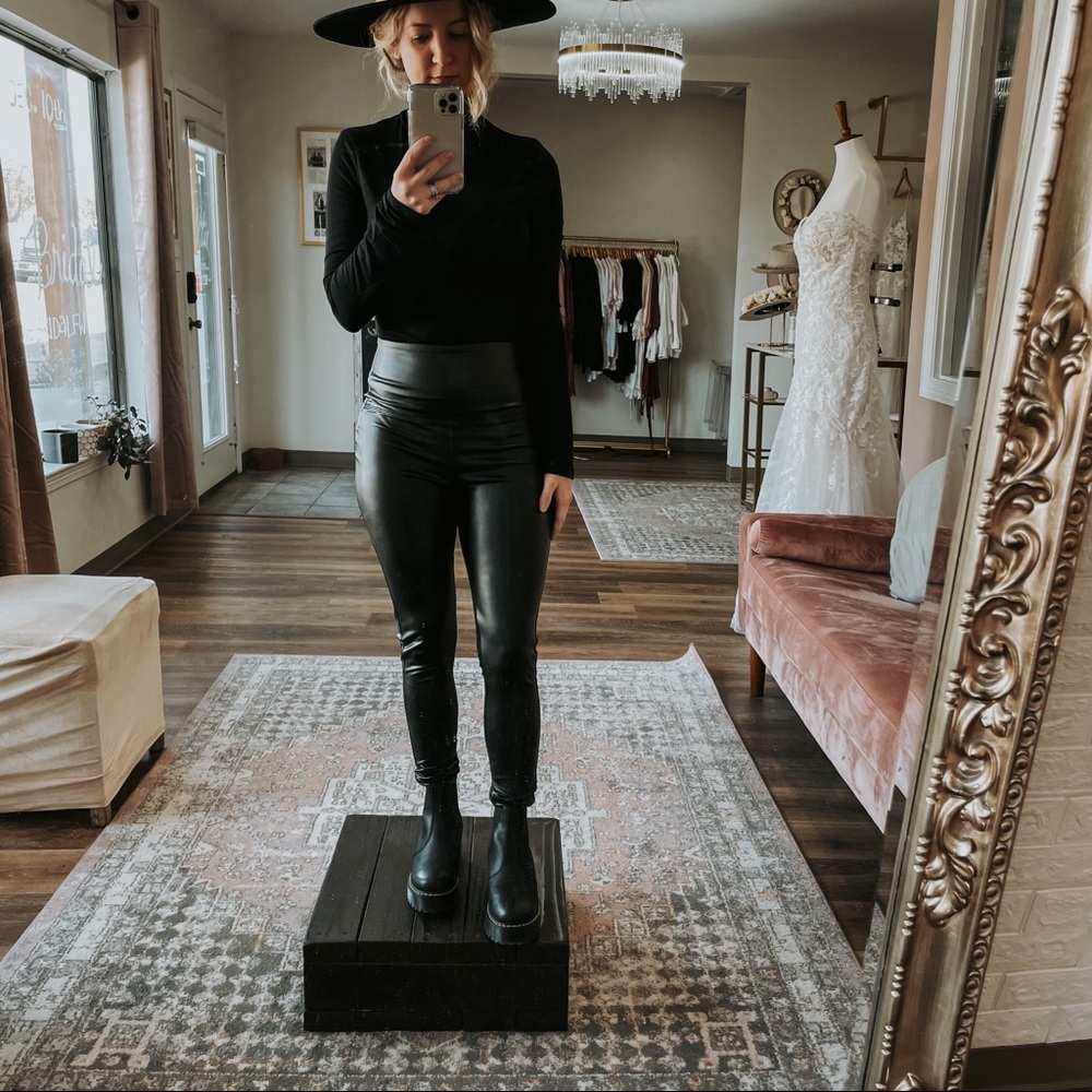 Faux Leather Leggings with Tummy Control